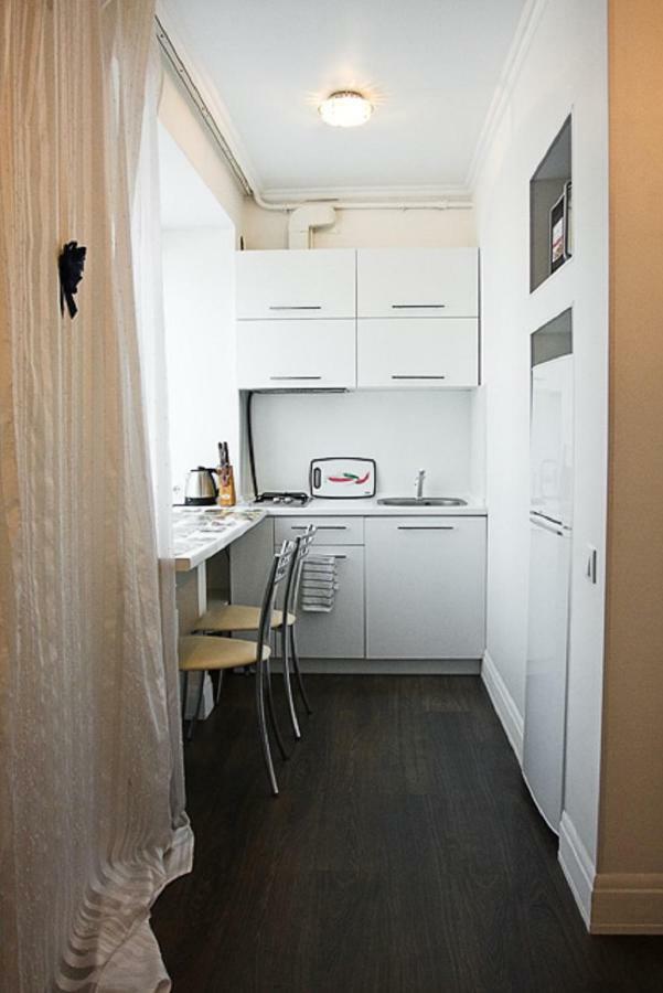 Great Studio Near The Pechersk Κίεβο Εξωτερικό φωτογραφία